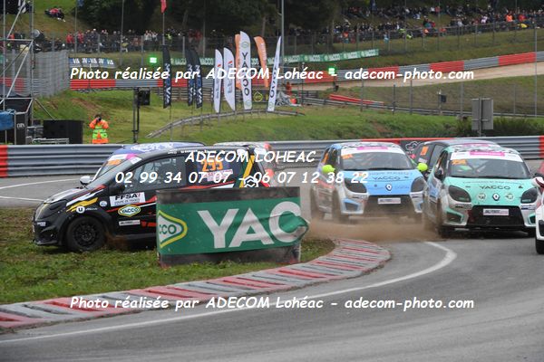 http://v2.adecom-photo.com/images//1.RALLYCROSS/2024/RALLYCROSS_ESSAY_2024/FEMININE_FFSA_TWINGO/SOLAIRE_Laura/22A_6599.JPG