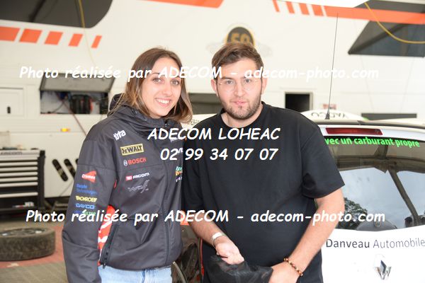 http://v2.adecom-photo.com/images//1.RALLYCROSS/2024/RALLYCROSS_FALEYRAS_2024/FEMININE_FFSA_TWINGO/DANVEAU_Chloe/96E_1707.JPG