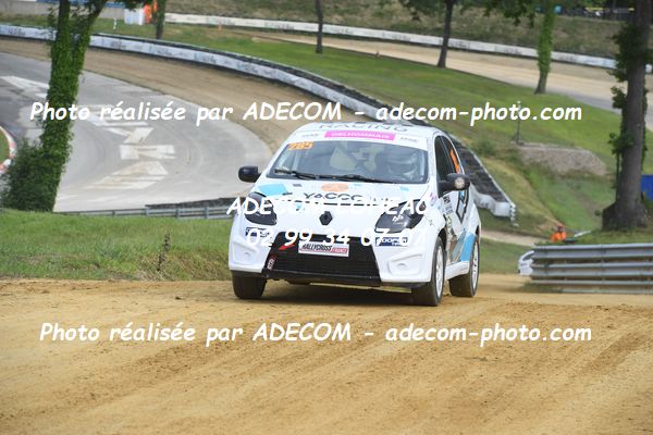 http://v2.adecom-photo.com/images//1.RALLYCROSS/2024/RALLYCROSS_FALEYRAS_2024/FEMININE_FFSA_TWINGO/DELHOMMAIS_Carla/96A_2588.JPG