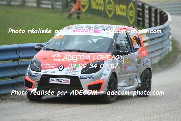 http://v2.adecom-photo.com/images//1.RALLYCROSS/2024/RALLYCROSS_FALEYRAS_2024/FEMININE_FFSA_TWINGO/POTTIER_Louna/96A_4412.JPG