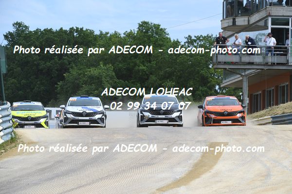 http://v2.adecom-photo.com/images//1.RALLYCROSS/2024/RALLYCROSS_FALEYRAS_2024/JUNIOR_FFSA_CLIO/BOSCHER_Mateo/96A_3968.JPG