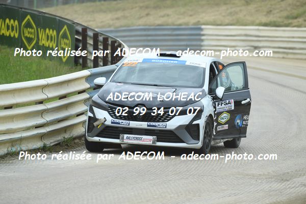 http://v2.adecom-photo.com/images//1.RALLYCROSS/2024/RALLYCROSS_FALEYRAS_2024/JUNIOR_FFSA_CLIO/BOSCHER_Mateo/96A_4477.JPG