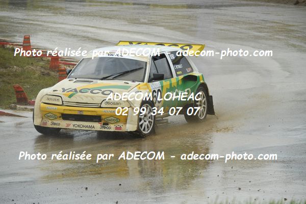 http://v2.adecom-photo.com/images//1.RALLYCROSS/2024/RALLYCROSS_LESSAY_2024/LEGEND/VETAULT_Christophe/91A_3432.JPG