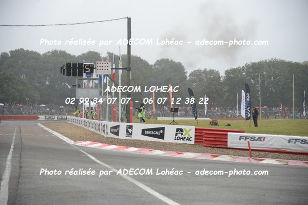 http://v2.adecom-photo.com/images//1.RALLYCROSS/2024/RALLYCROSS_LOHEAC_2024/AMBIANCE_DIVERS/13E_6152.JPG