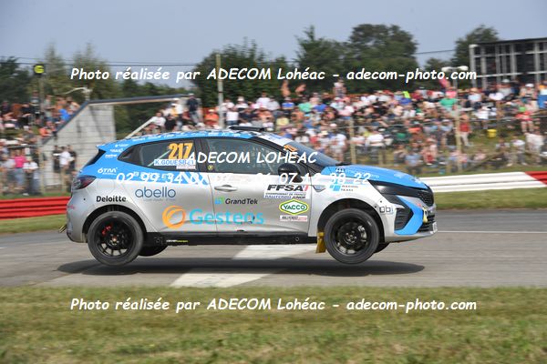 http://v2.adecom-photo.com/images//1.RALLYCROSS/2024/RALLYCROSS_LOHEAC_2024/JUNIOR_FFSA_CLIO/GOUESBET_Kelig/13A_8029.JPG