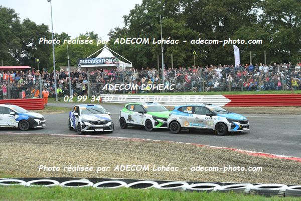 http://v2.adecom-photo.com/images//1.RALLYCROSS/2024/RALLYCROSS_LOHEAC_2024/JUNIOR_FFSA_CLIO/GOUESBET_Kelig/13A_9399.JPG