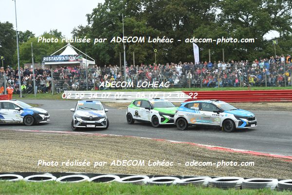 http://v2.adecom-photo.com/images//1.RALLYCROSS/2024/RALLYCROSS_LOHEAC_2024/JUNIOR_FFSA_CLIO/GOUESBET_Kelig/13A_9400.JPG
