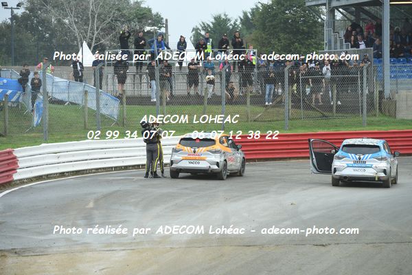 http://v2.adecom-photo.com/images//1.RALLYCROSS/2024/RALLYCROSS_LOHEAC_2024/JUNIOR_FFSA_CLIO/GOUESBET_Kelig/13A_9438.JPG