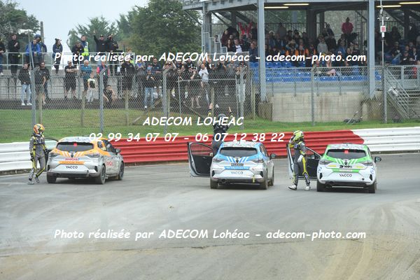 http://v2.adecom-photo.com/images//1.RALLYCROSS/2024/RALLYCROSS_LOHEAC_2024/JUNIOR_FFSA_CLIO/GOUESBET_Kelig/13A_9439.JPG