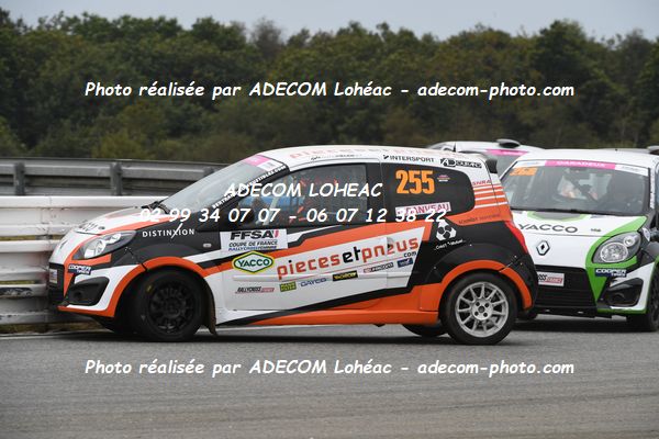 http://v2.adecom-photo.com/images//1.RALLYCROSS/2024/RALYYCROSS_MAYENNE_2024/FEMININE_FFSA_TWINGO/DANVEAU_Chloe/18A_7199.JPG