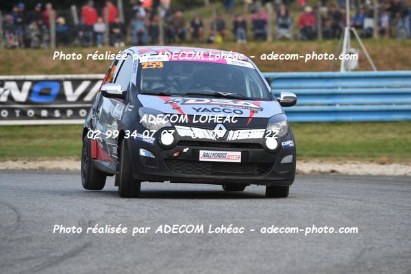 http://v2.adecom-photo.com/images//1.RALLYCROSS/2024/RALYYCROSS_MAYENNE_2024/FEMININE_FFSA_TWINGO/DELAUNAY_Audrey/18A_6541.JPG