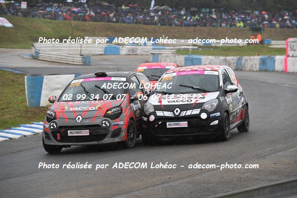 http://v2.adecom-photo.com/images//1.RALLYCROSS/2024/RALYYCROSS_MAYENNE_2024/FEMININE_FFSA_TWINGO/DELAUNAY_Audrey/18A_9417.JPG