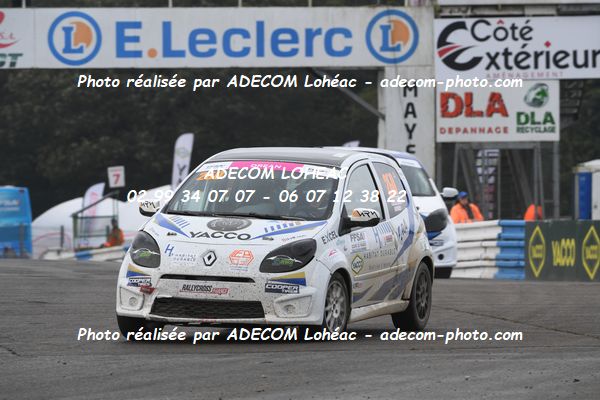 http://v2.adecom-photo.com/images//1.RALLYCROSS/2024/RALYYCROSS_MAYENNE_2024/FEMININE_FFSA_TWINGO/DREAN_Celia/18A_8850.JPG