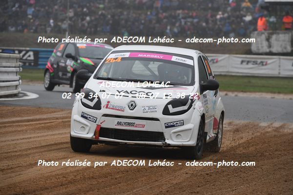 http://v2.adecom-photo.com/images//1.RALLYCROSS/2024/RALYYCROSS_MAYENNE_2024/FEMININE_FFSA_TWINGO/MARGELY_Alice/18A_8256.JPG