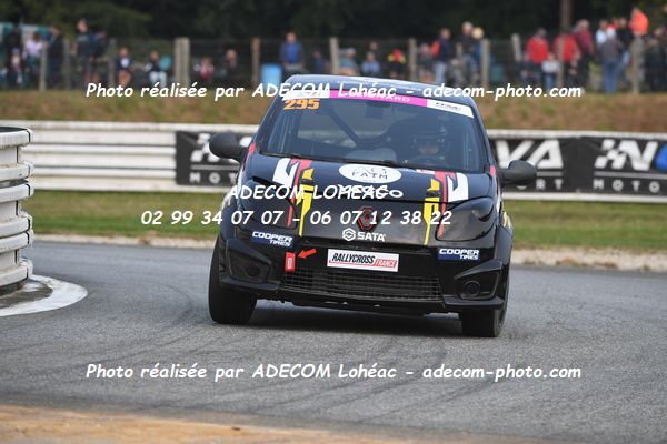 http://v2.adecom-photo.com/images//1.RALLYCROSS/2024/RALYYCROSS_MAYENNE_2024/FEMININE_FFSA_TWINGO/SEIGNARD_Melanie/18A_6558.JPG