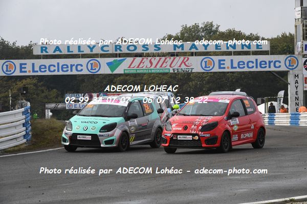http://v2.adecom-photo.com/images//1.RALLYCROSS/2024/RALYYCROSS_MAYENNE_2024/FEMININE_FFSA_TWINGO/SEIGNARD_Melanie/18A_8864.JPG