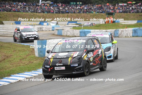 http://v2.adecom-photo.com/images//1.RALLYCROSS/2024/RALYYCROSS_MAYENNE_2024/FEMININE_FFSA_TWINGO/SEIGNARD_Melanie/18A_9192.JPG