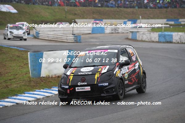 http://v2.adecom-photo.com/images//1.RALLYCROSS/2024/RALYYCROSS_MAYENNE_2024/FEMININE_FFSA_TWINGO/SEIGNARD_Melanie/18A_9413.JPG