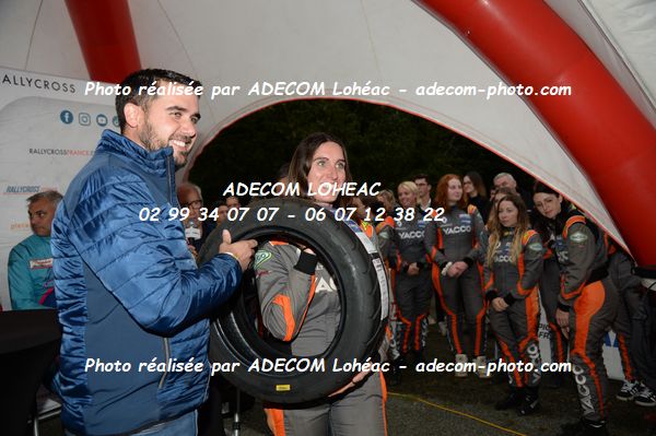 http://v2.adecom-photo.com/images//1.RALLYCROSS/2024/RALYYCROSS_MAYENNE_2024/FEMININE_FFSA_TWINGO/SEIGNARD_Melanie/18E_6635.JPG
