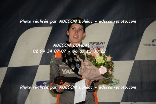 http://v2.adecom-photo.com/images//1.RALLYCROSS/2024/RALYYCROSS_MAYENNE_2024/FEMININE_FFSA_TWINGO/SEIGNARD_Melanie/18E_6933.JPG