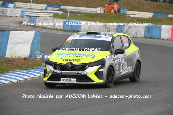 http://v2.adecom-photo.com/images//1.RALLYCROSS/2024/RALYYCROSS_MAYENNE_2024/JUNIOR_FFSA_CLIO/BERTAPELLE_Ilona/18A_7948.JPG