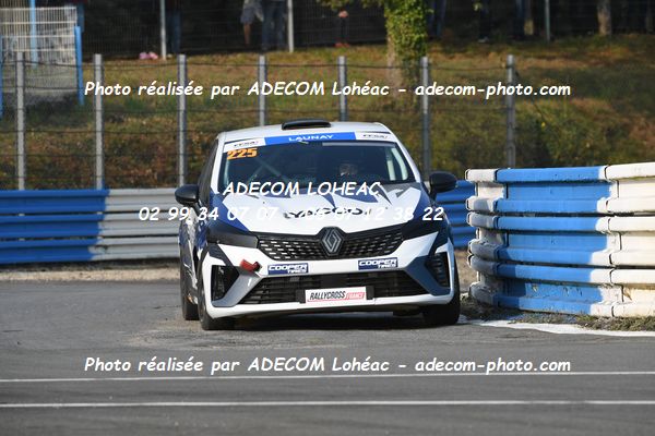 http://v2.adecom-photo.com/images//1.RALLYCROSS/2024/RALYYCROSS_MAYENNE_2024/JUNIOR_FFSA_CLIO/LAUNAY_Chanel/18A_6197.JPG