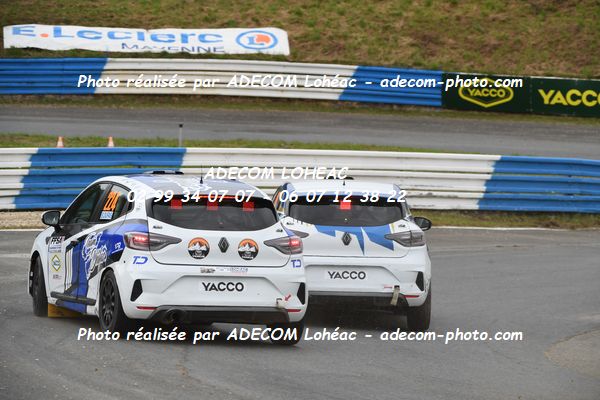 http://v2.adecom-photo.com/images//1.RALLYCROSS/2024/RALYYCROSS_MAYENNE_2024/JUNIOR_FFSA_CLIO/LAUNAY_Chanel/18A_7909.JPG