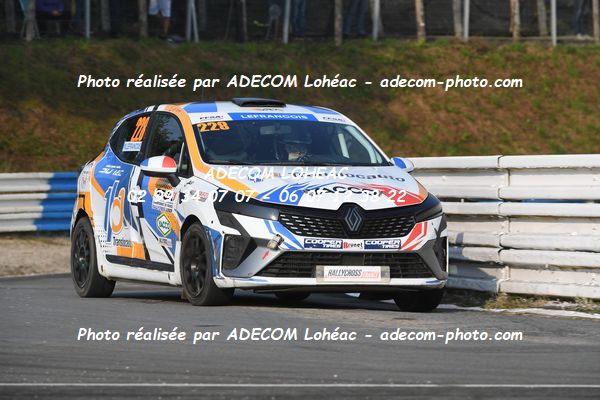 http://v2.adecom-photo.com/images//1.RALLYCROSS/2024/RALYYCROSS_MAYENNE_2024/JUNIOR_FFSA_CLIO/LEFRANCOIS_Melanie/18A_6195.JPG