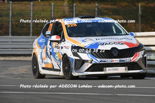 http://v2.adecom-photo.com/images//1.RALLYCROSS/2024/RALYYCROSS_MAYENNE_2024/JUNIOR_FFSA_CLIO/LEFRANCOIS_Melanie/18A_6211.JPG