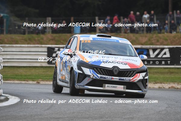 http://v2.adecom-photo.com/images//1.RALLYCROSS/2024/RALYYCROSS_MAYENNE_2024/JUNIOR_FFSA_CLIO/LEFRANCOIS_Melanie/18A_6688.JPG