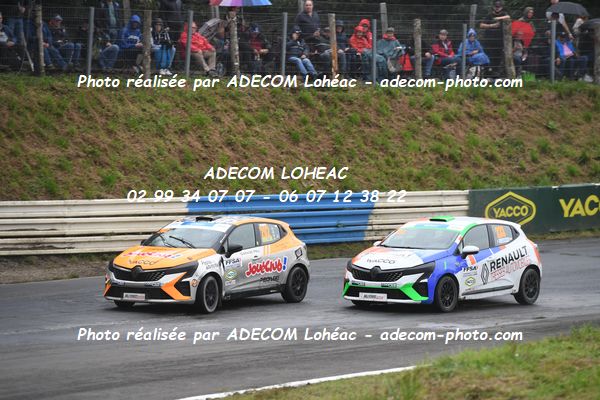 http://v2.adecom-photo.com/images//1.RALLYCROSS/2024/RALYYCROSS_MAYENNE_2024/JUNIOR_FFSA_CLIO/LUMET_Valentin/18A_9242.JPG
