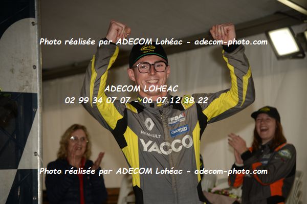 http://v2.adecom-photo.com/images//1.RALLYCROSS/2024/RALYYCROSS_MAYENNE_2024/JUNIOR_FFSA_CLIO/LUMET_Valentin/18E_6952.JPG