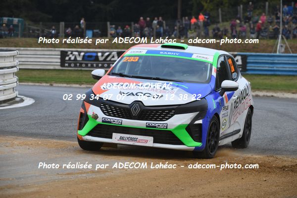 http://v2.adecom-photo.com/images//1.RALLYCROSS/2024/RALYYCROSS_MAYENNE_2024/JUNIOR_FFSA_CLIO/SARHY_Gautier/18A_6721.JPG