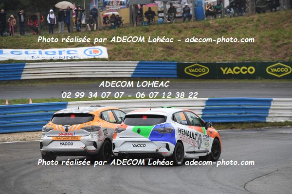 http://v2.adecom-photo.com/images//1.RALLYCROSS/2024/RALYYCROSS_MAYENNE_2024/JUNIOR_FFSA_CLIO/SARHY_Gautier/18A_9239.JPG