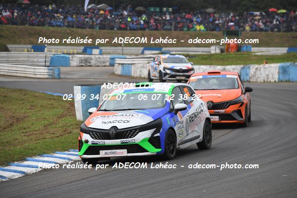 http://v2.adecom-photo.com/images//1.RALLYCROSS/2024/RALYYCROSS_MAYENNE_2024/JUNIOR_FFSA_CLIO/SARHY_Gautier/18A_9247.JPG