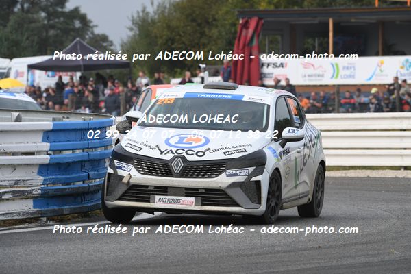 http://v2.adecom-photo.com/images//1.RALLYCROSS/2024/RALYYCROSS_MAYENNE_2024/JUNIOR_FFSA_CLIO/TARRIERE_Willem/18A_8930.JPG