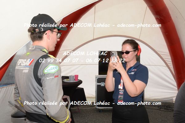 http://v2.adecom-photo.com/images//1.RALLYCROSS/2025/10_RALLYCROSS_CHATEAUROUX_2025/AMBIANCE_DIVERS/55B_0053.JPG