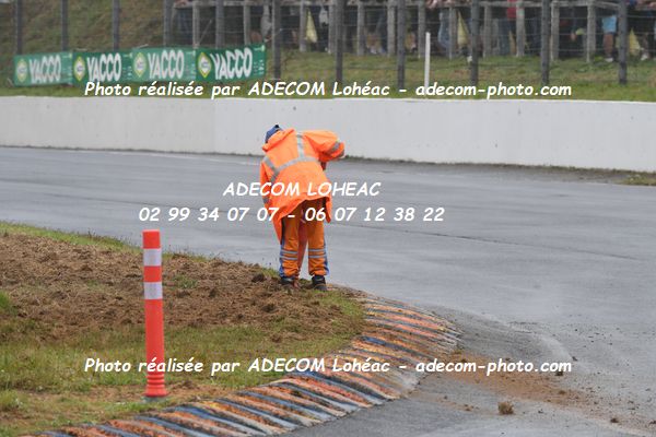 http://v2.adecom-photo.com/images//1.RALLYCROSS/2025/14_RALLLYCROSS_KERLABO_2025/AMBIANCE_DIVERS/59A_8075.JPG