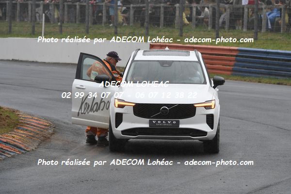 http://v2.adecom-photo.com/images//1.RALLYCROSS/2025/14_RALLLYCROSS_KERLABO_2025/AMBIANCE_DIVERS/59A_8124.JPG