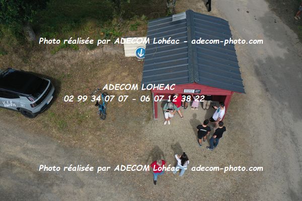 http://v2.adecom-photo.com/images//1.RALLYCROSS/2025/14_RALLLYCROSS_KERLABO_2025/AMBIANCE_DIVERS/DJI_0235.JPG