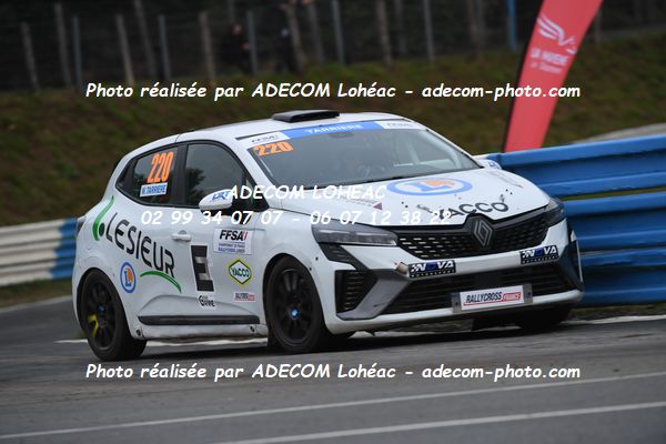http://v2.adecom-photo.com/images//1.RALLYCROSS/2025/21_RALLYCROSS_MAYENNE_2025/JUNIOR_FFSA/TARRIERE_Willem/67A_9739.JPG
