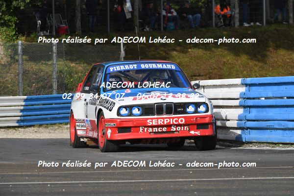 http://v2.adecom-photo.com/images//1.RALLYCROSS/2025/21_RALLYCROSS_MAYENNE_2025/LEGENDES/BRIFFAUD_Patrick/67A_0419.JPG