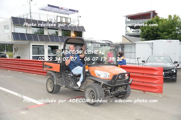 http://v2.adecom-photo.com/images//1.RALLYCROSS/2025/6_FESTIVAL_LEGEND_LOHEAC_2025/AMBIANCE_DIVERS/50E_8357.JPG