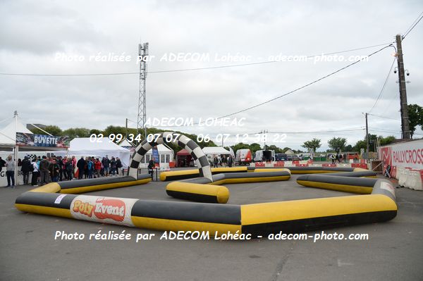 http://v2.adecom-photo.com/images//1.RALLYCROSS/2025/6_FESTIVAL_LEGEND_LOHEAC_2025/AMBIANCE_DIVERS/50E_8379.JPG