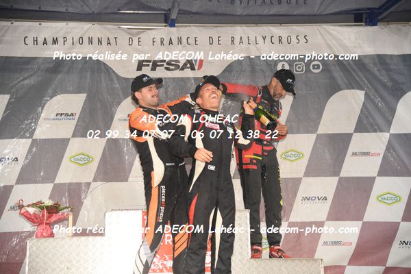 http://v2.adecom-photo.com/images//1.RALLYCROSS/2026/14_RALLYCROSS_KERLABO_2026/PODIUMS/12A_0519.JPG