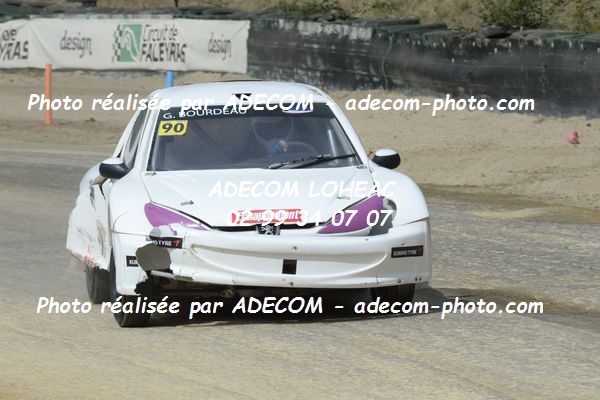 http://v2.adecom-photo.com/images//2.AUTOCROSS/2019/AUTOCROSS_FALEYRAS_2019/TOURISME_CUP/BOURDEAU_Gwenael/70A_6488.JPG