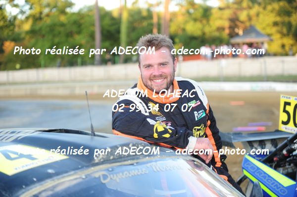 http://v2.adecom-photo.com/images//2.AUTOCROSS/2019/AUTOCROSS_FALEYRAS_2019/TOURISME_CUP/MICHAUD_Jean/70E_6070.JPG