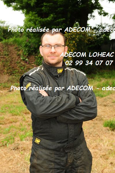 http://v2.adecom-photo.com/images//2.AUTOCROSS/2019/AUTOCROSS_GUENIN_2019/SUPER_BUGGY/LENAULT_Cyrille/44E_0925.JPG