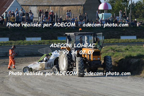 http://v2.adecom-photo.com/images//2.AUTOCROSS/2019/AUTOCROSS_MONTAUBAN_2019/AMBIANCE_DIVERS/64A_8581.JPG