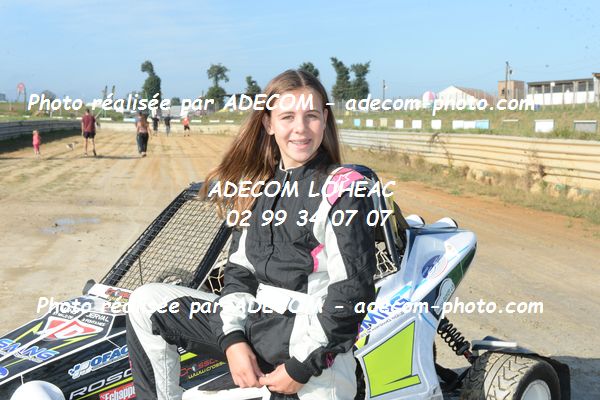 http://v2.adecom-photo.com/images//2.AUTOCROSS/2019/AUTOCROSS_MONTAUBAN_2019/MAXI_SPRINT/CHARTIER_Christophe/64A_6998.JPG